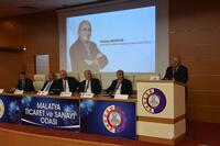 Vahap Munyar’a “Şeref Üyeliği Beratı”